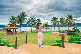 Boathouse Resort(โบ้ทเฮ้าส์ รีสอร์ท) ที่พักแก่งกระจานสุดเก๋ที่จะพาเราฟินเหมือนล่องอยู่น่านน้ำ